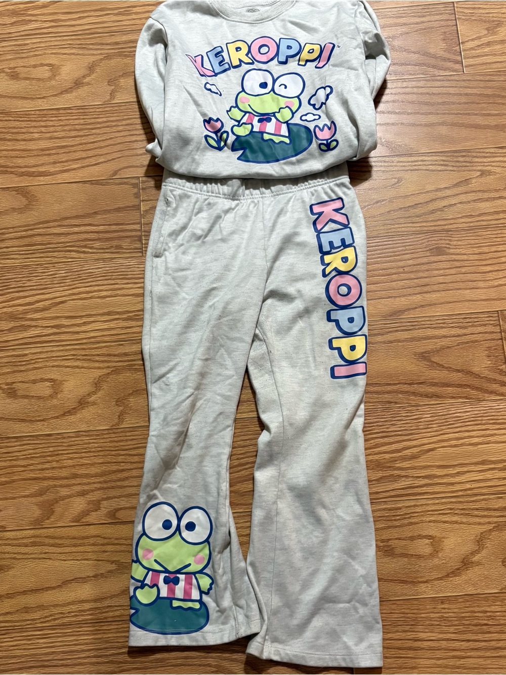 Sanrio Keroppi Girls Sweatsuit Sweatshirt Sweatpants Hoodie Large